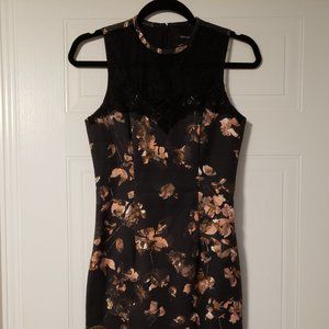 Black floral RW bodycon lace dress